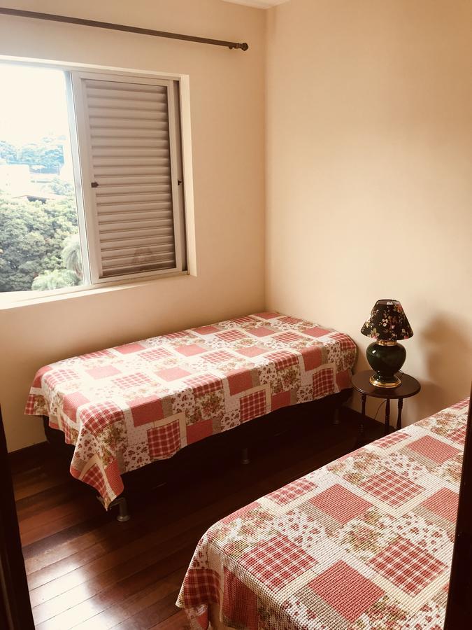 Amplo Seguro Proximo Hospital Unimed Materdei Madre Teresa Apartment Belo Horizonte Luaran gambar