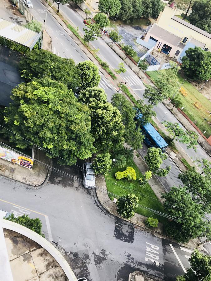 Amplo Seguro Proximo Hospital Unimed Materdei Madre Teresa Apartment Belo Horizonte Luaran gambar